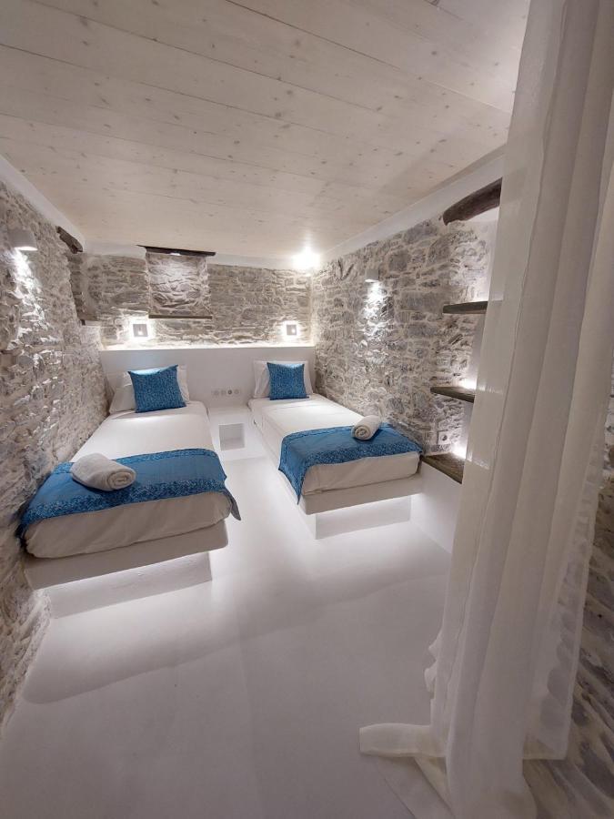 Margaret'S Houses In Tinos Town Extérieur photo