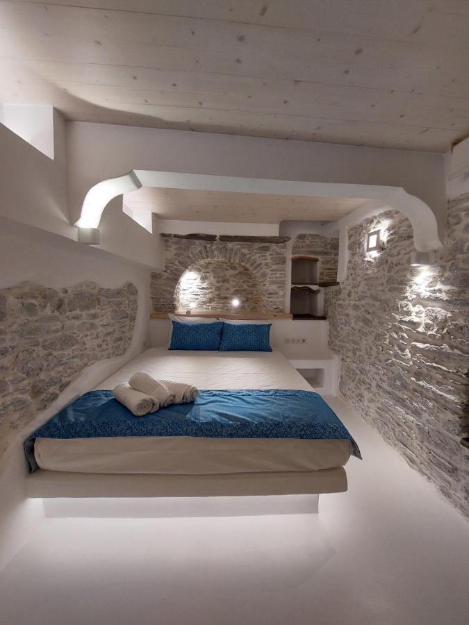 Margaret'S Houses In Tinos Town Extérieur photo