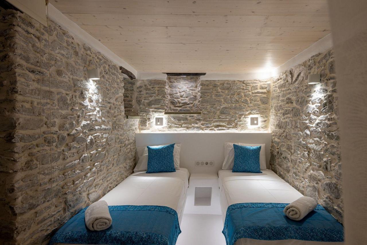 Margaret'S Houses In Tinos Town Extérieur photo